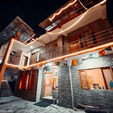 Хостел Backpackers Headquarter Manali Экстерьер фото