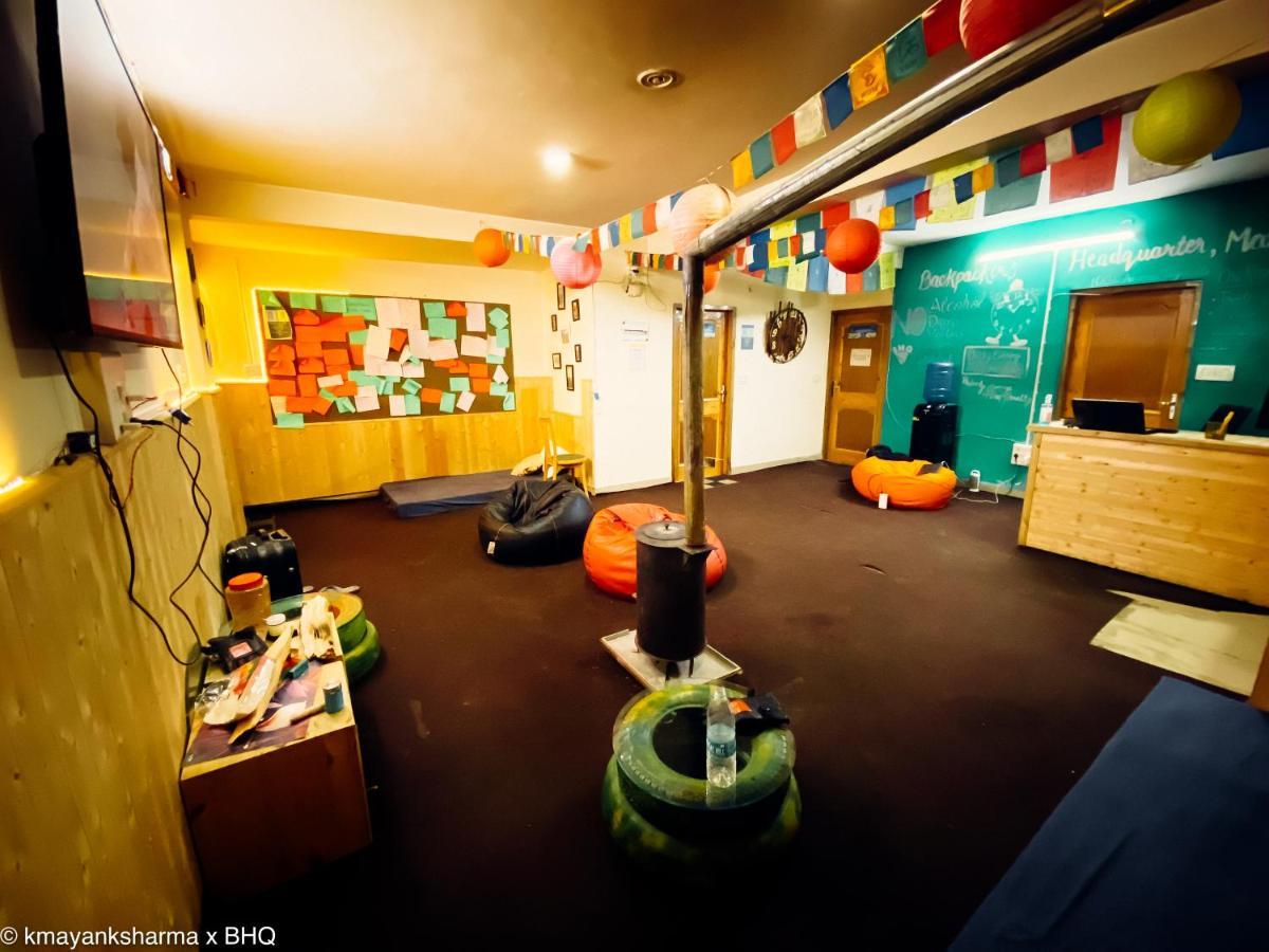 Хостел Backpackers Headquarter Manali Экстерьер фото