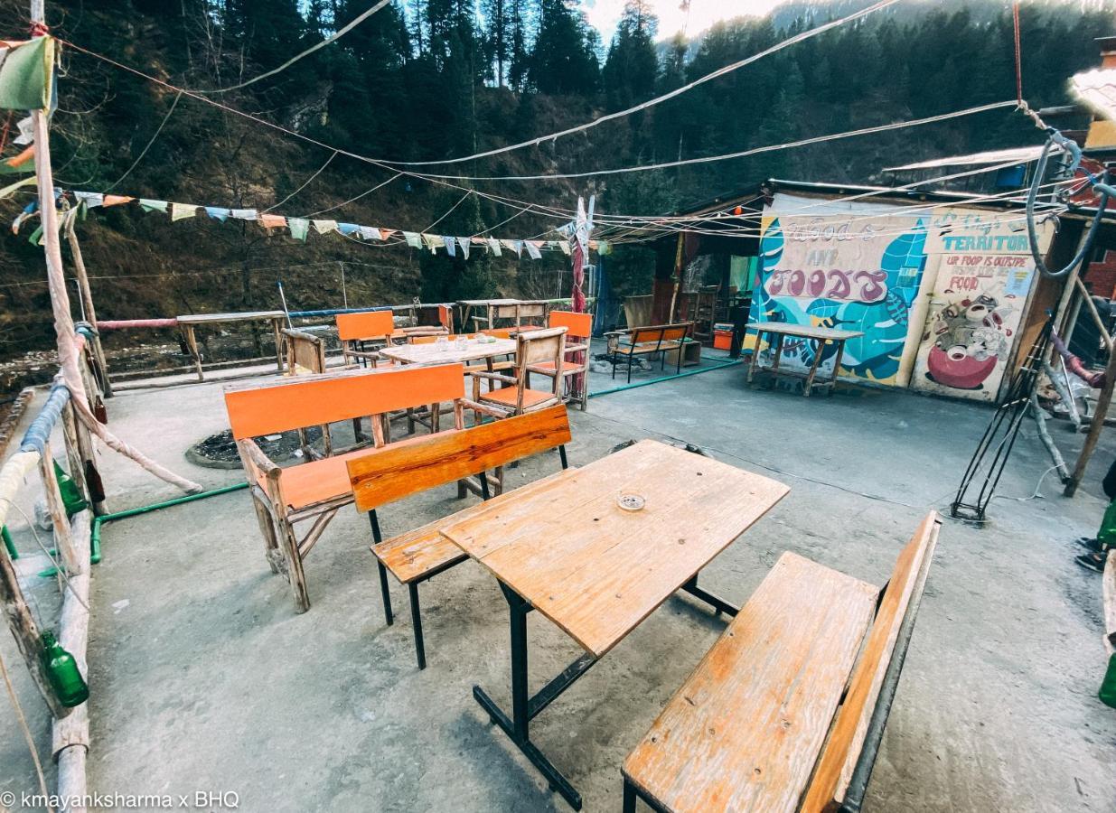 Хостел Backpackers Headquarter Manali Экстерьер фото