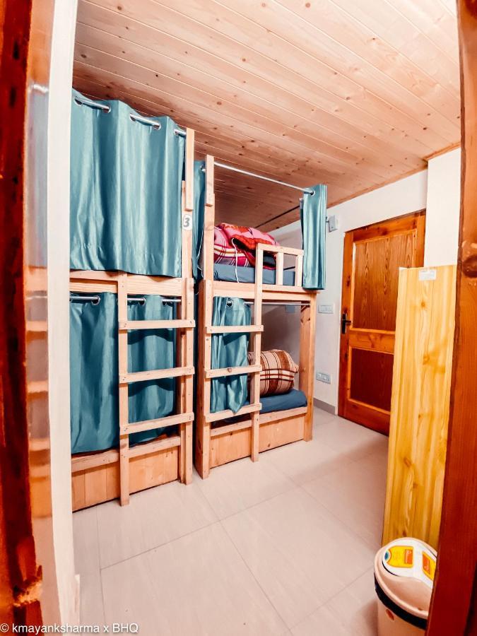 Хостел Backpackers Headquarter Manali Номер фото