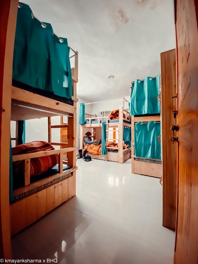 Хостел Backpackers Headquarter Manali Номер фото