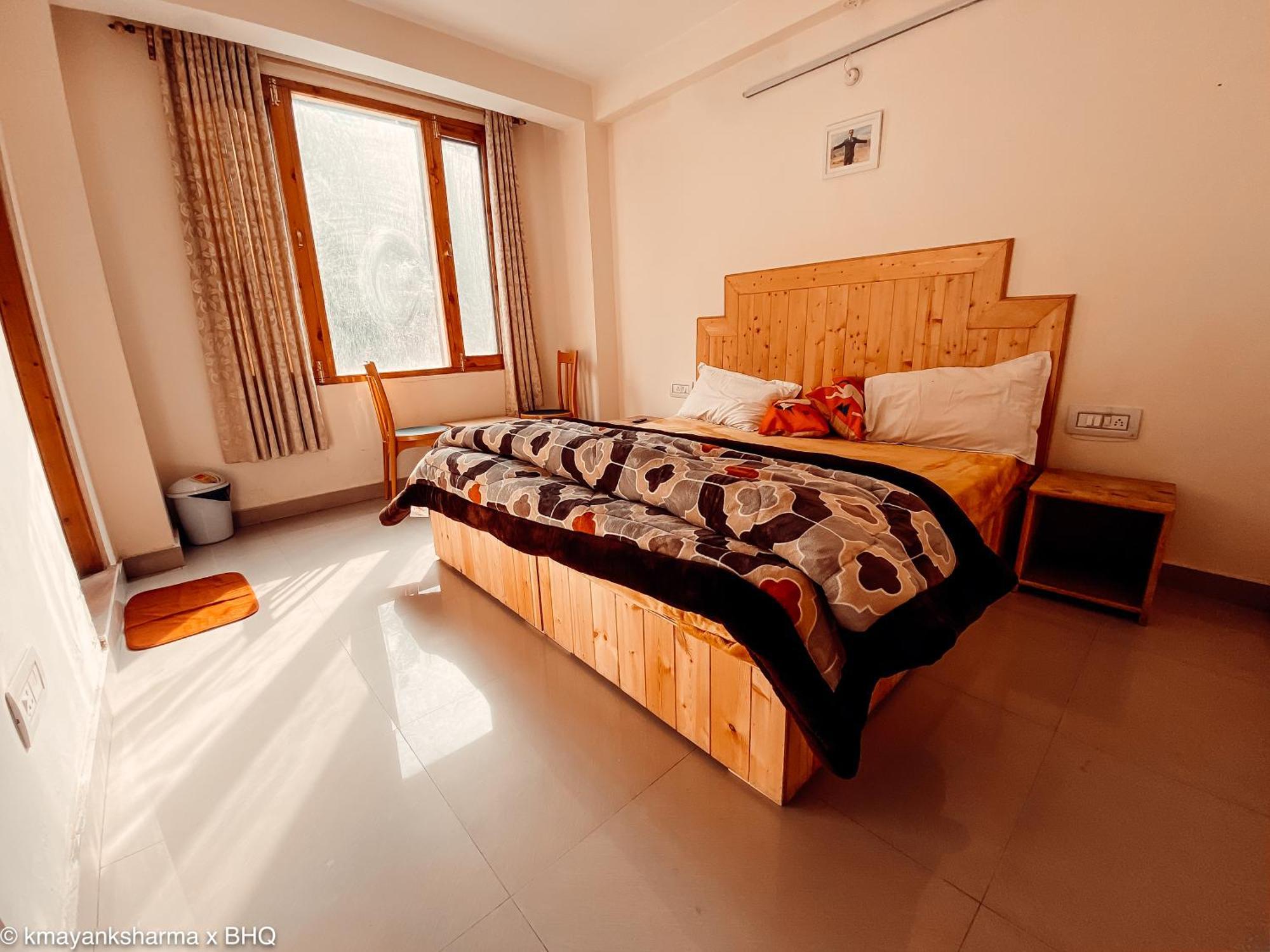 Хостел Backpackers Headquarter Manali Номер фото