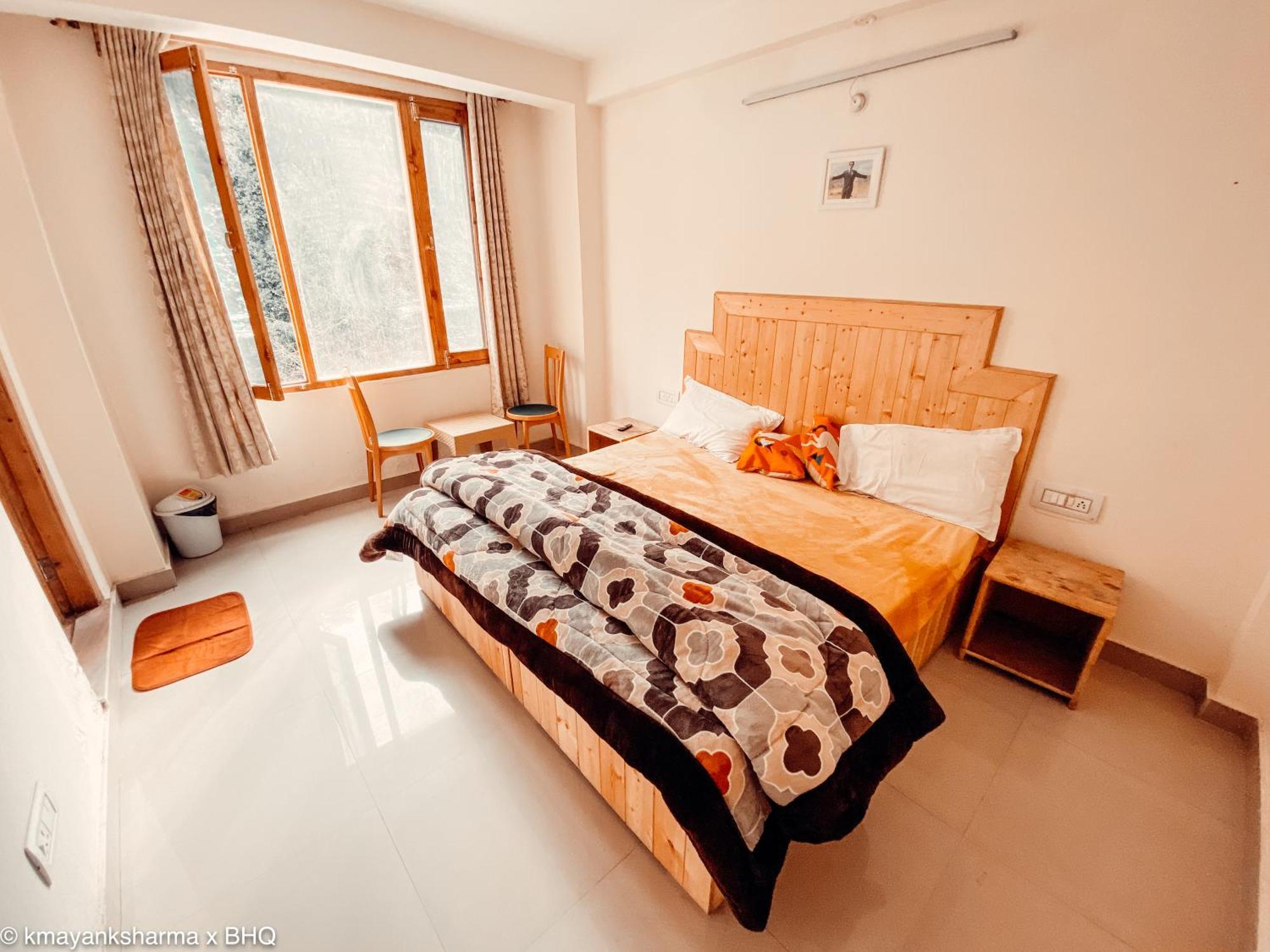 Хостел Backpackers Headquarter Manali Номер фото
